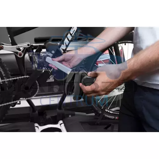Thule EasyFold XT 933 2-es kerékpártartó vonóhorogra, ezüst