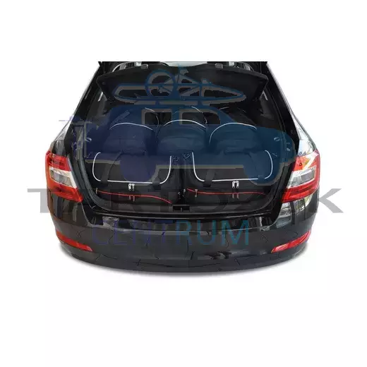 Kjust utazótáska szett Skoda Octavia Liftback 2013-2020, 5 darab táskával (7037018)