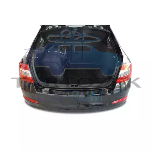 Kjust utazótáska szett Skoda Octavia Liftback 2013-2020, 5 darab táskával (7037018)