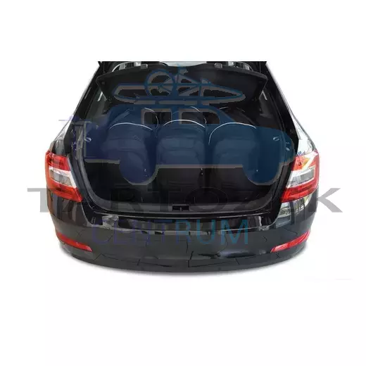 Kjust utazótáska szett Skoda Octavia Liftback 2013-2020, 5 darab táskával (7037018)
