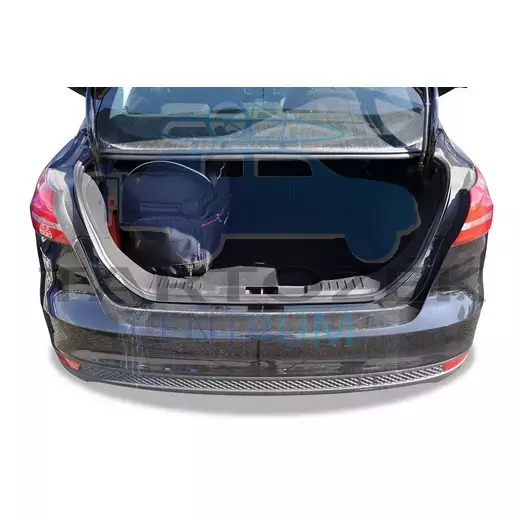 Kjust utazótáska szett Ford Focus Limousine 2011+2018, 5 darab táskával (7015014) Kjust utazótáska szett Ford Focus Limousine 2011+2018, 5 darab táskával (7015014)