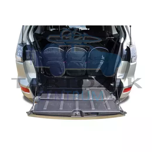 Kjust utazótáska szett Mitsubishi Outlander 2006-2012, 5 darab táskával (7029011)