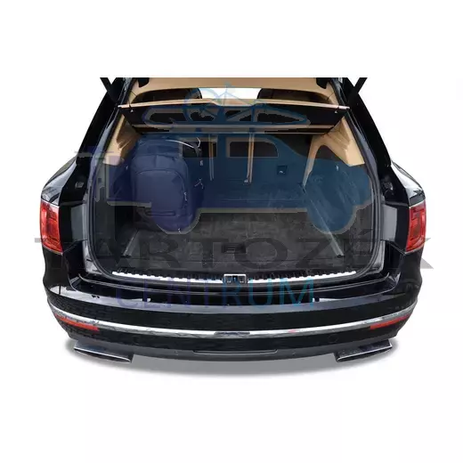 Kjust utazótáska szett Bentley Bentayga 2016, 5 darab táskával (7005002) Kjust utazótáska szett Bentley Bentayga 2016, 5 darab táskával (7005002)