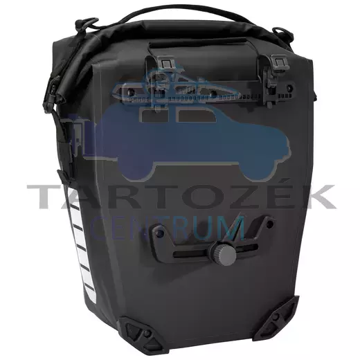 Thule Shield 3205406 kerékpáros táska 22L, fekete