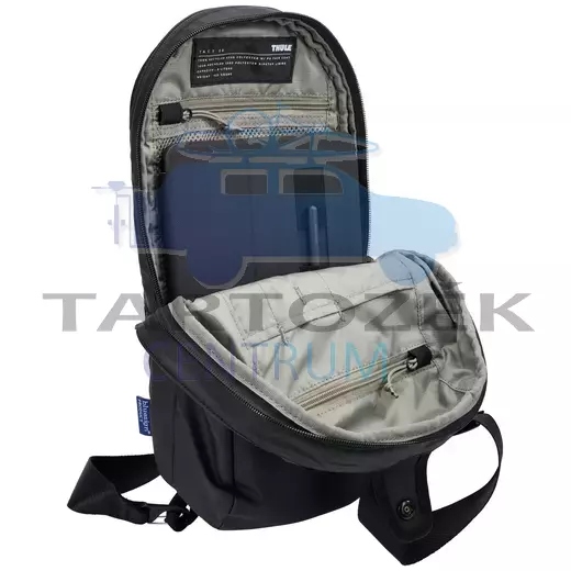 Thule Tact 3205291 Válltáska 8L, fekete