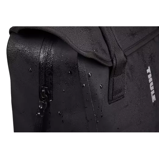 Thule Shield 3205480 hátizsák/kerékpáros csomagtartó ráska InLock rendszerrel 23L, black