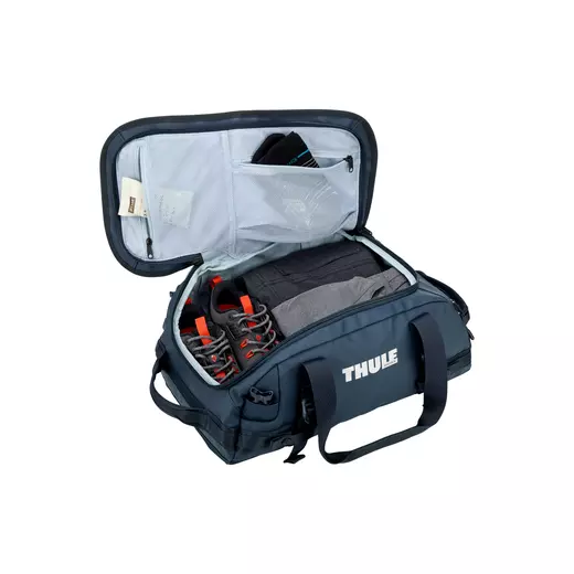 Thule Chasm 3205586 sporttáska 30L, Darkest blue