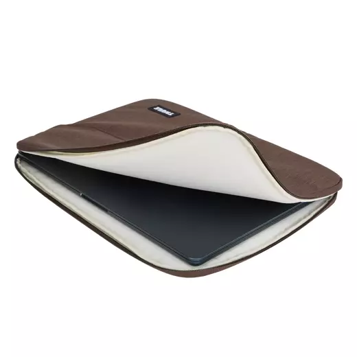 Thule Lithos sleeve 3205459 MacBook Air 15", nuanced brown