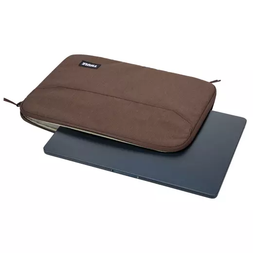Thule Lithos sleeve 3205459 MacBook Air 15", nuanced brown