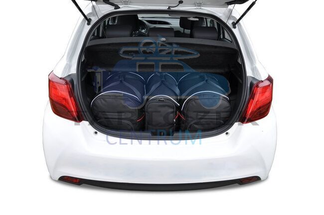 Kjust utazótáska szett Toyota Yaris 2011-2020, 3 darab táskával (7041002)