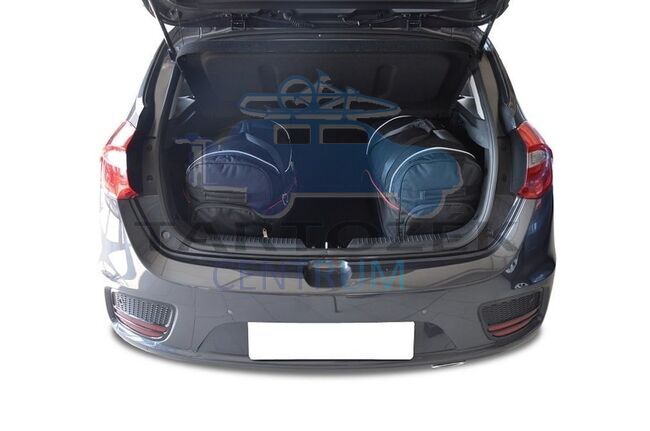 Kjust utazótáska szett Kia Ceed Hatchback 2012-2018, 4 darab táskával (7022003)