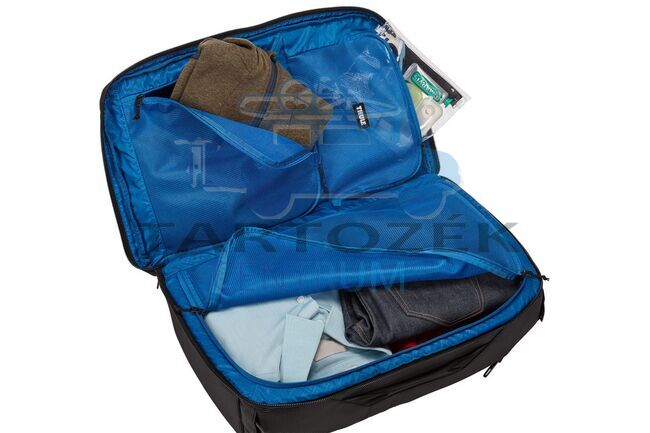 Thule Crossover 2 3204059 Convertible Carry On hátizsák 41 L,fekete