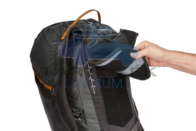 Thule Stir 3204099 Férfi hátizsák 35 L, Barna