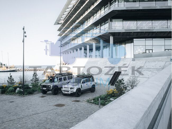 Thule tetőcsomagtartó platform Caprock XXL 611006, fekete