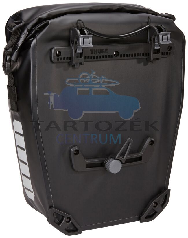 Thule Shield 3204208 kerékpáros táska 17L, fekete